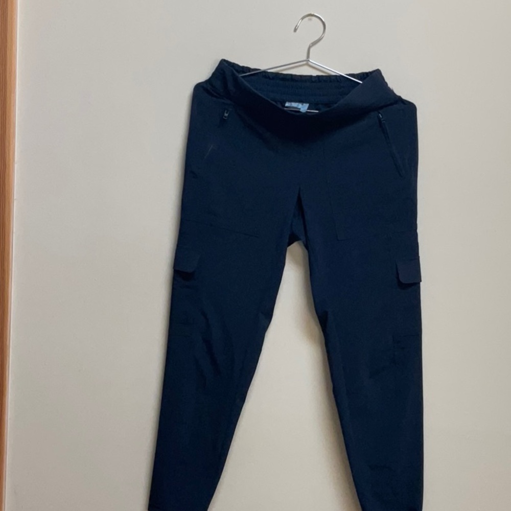 Athleta Brooklyn Cargo Pants